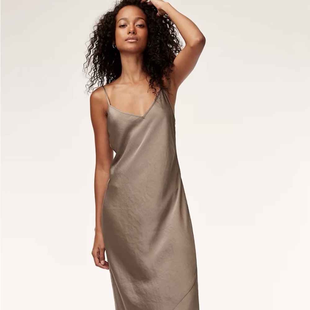 ARITZIA - Wilfred Free Christine Taupe Satin Midi Dress in size XS